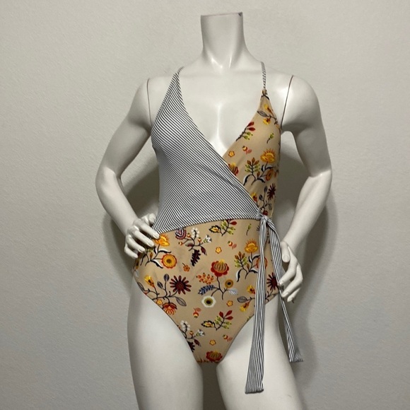 CupShe NEW Boho Floral Striped Wrap Swim One Piece Bathing Suit Size S - Picture 2 of 11